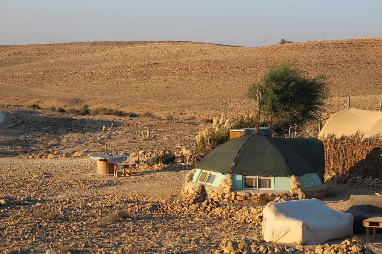 Silent Arrow Hotell Mitzpe Ramon Rum bild